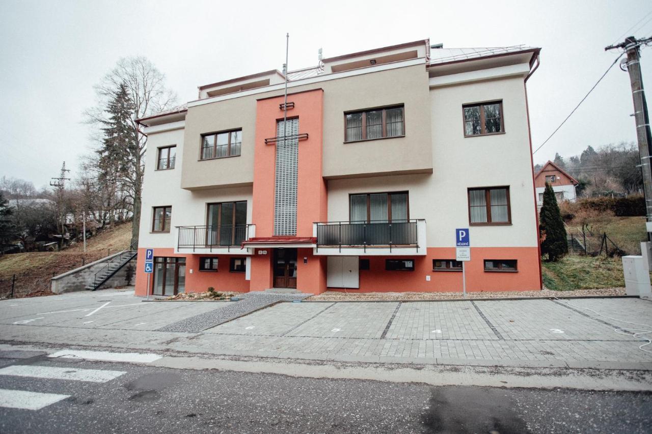 Apartman Vo Vile Kammergraf Banská Štiavnica エクステリア 写真