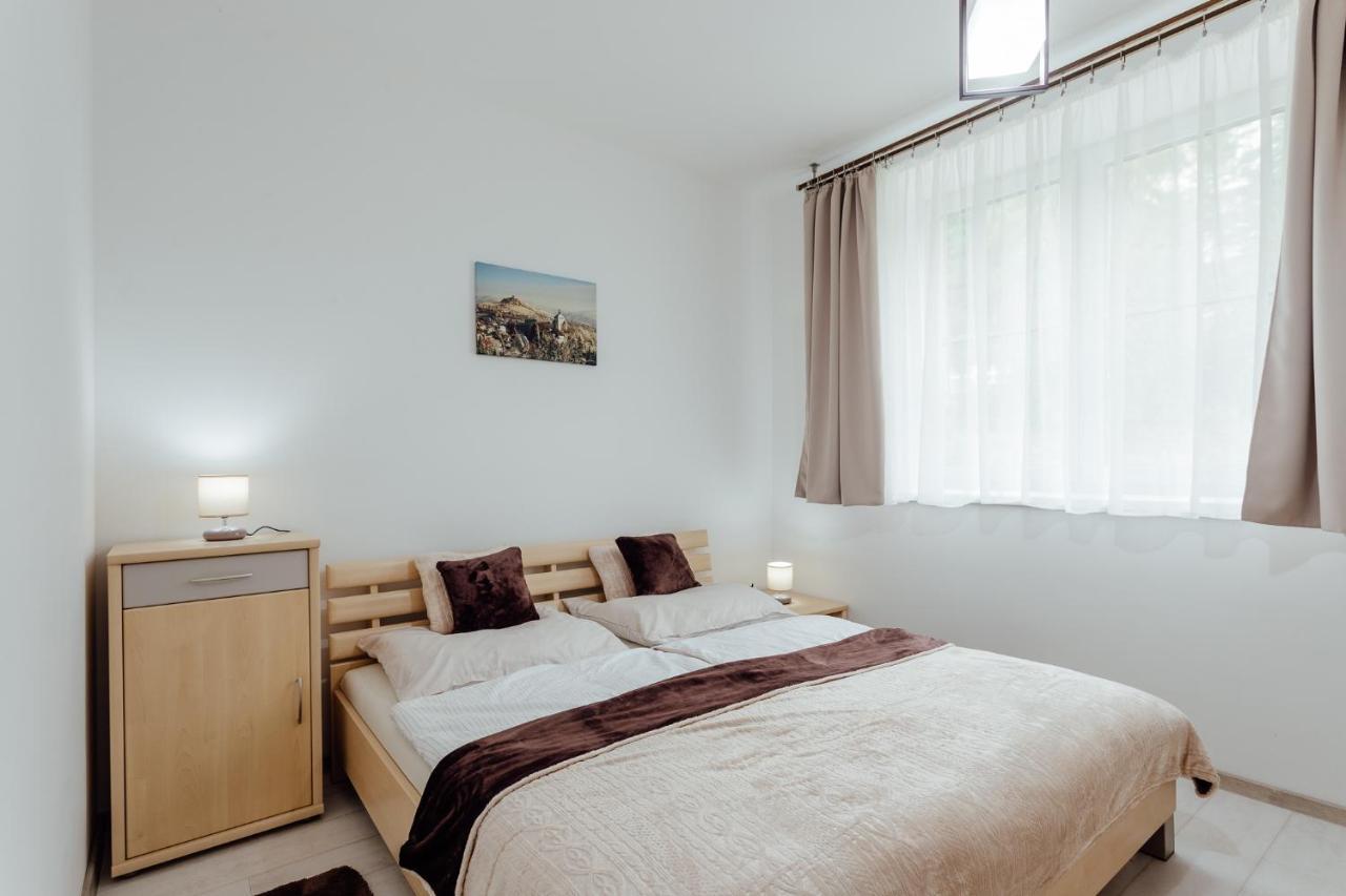 Apartman Vo Vile Kammergraf Banská Štiavnica エクステリア 写真